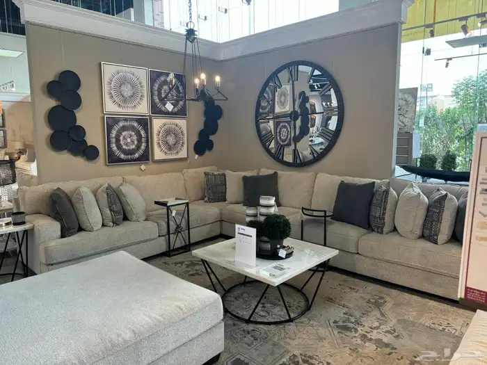 للبيع كنب زاوية فاخر مع قطعة إضافية (عثمانية) 0