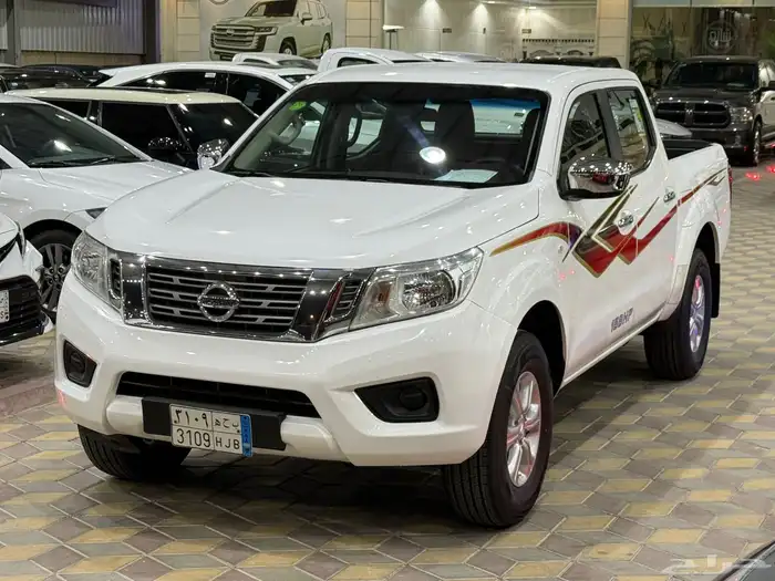 نيسان نافارا 2017 0