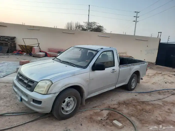 ايسوزو 2005 للبيع 7
