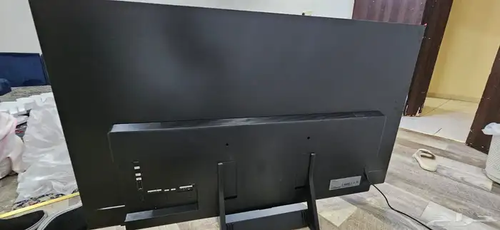 نلفزيون سامسونج ذكي من الفئة جديد ما استخدم 2