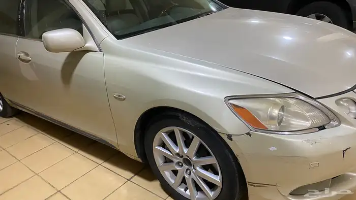 لكزس 300 GS 0