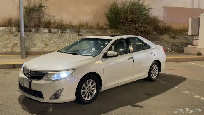 كامري 14 ماشي 225 بلد البلد مالك واحد 1