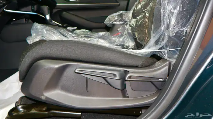 هوندا HRV 2024 LX 8