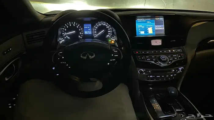 إنفينيتي Q70s V8 5.6 نظيف جدا 12