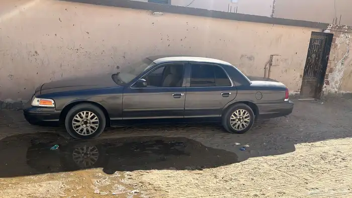 فرد فكتوري 2003 مركب عضلات كامل بطنه. مشيك عليه. 1