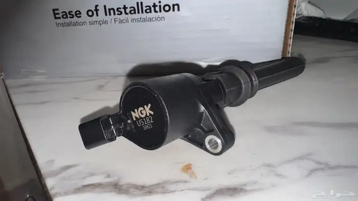 طقم كويلات NGK فورد فكتوريا ماركيز تاون كار 4