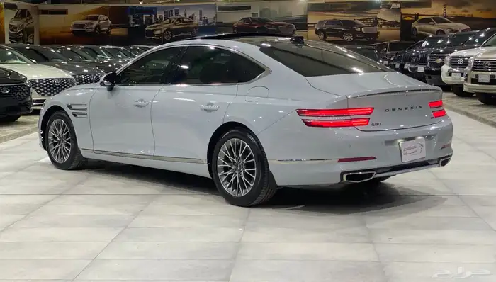 جنسس G80 نص فل 2022 3
