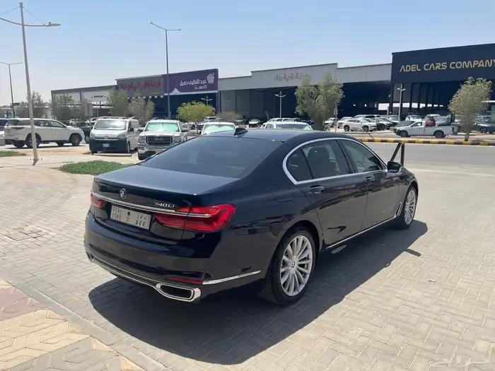 بي ام دبليو 740 الناغي مخزنه 2016 9