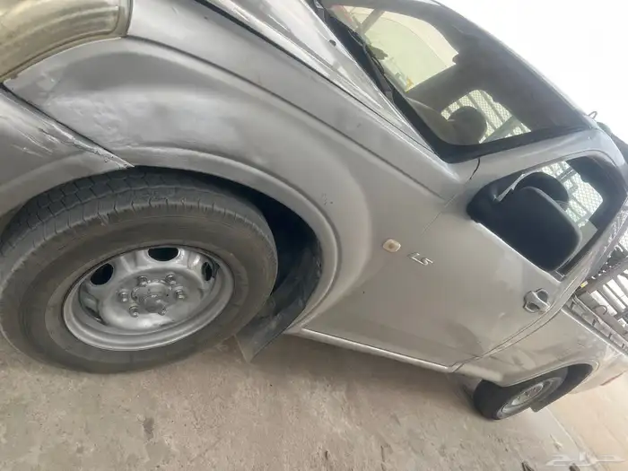 ايسوزو 2005 للبيع 3