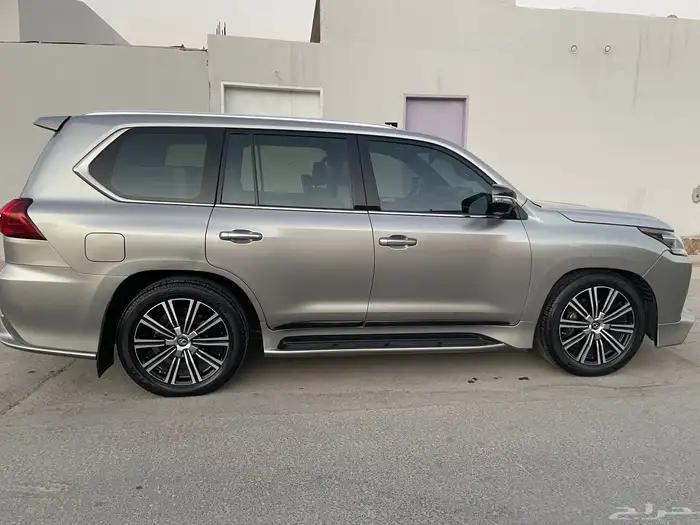 LX570 -2018 11