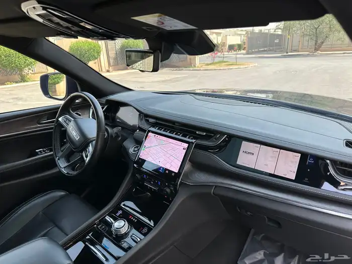 جيب قراند شروكي أوفر لاند 2023 - Grand Cherokee Overleand 15