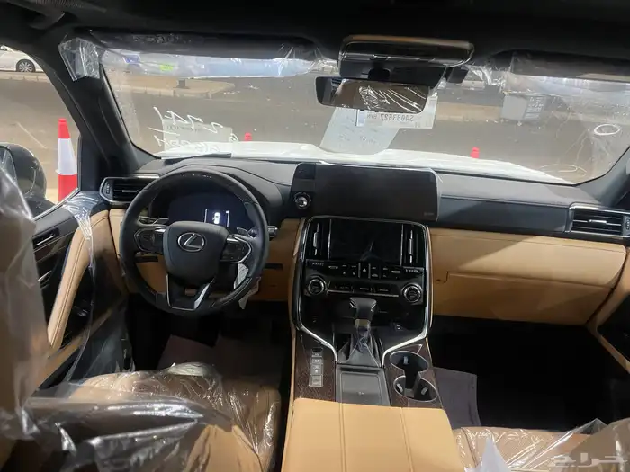 جيب لكزس LX600BB موديل 2025 10