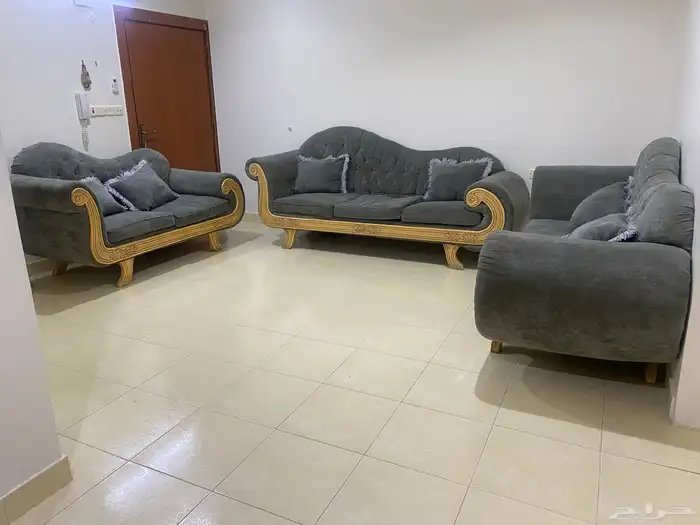 عفش للبيع بالرس 48