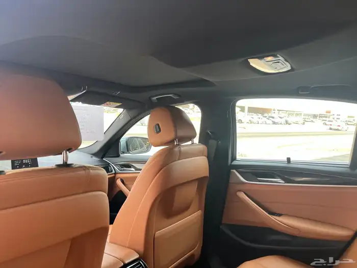 بي ام دبليو 520 2022 12