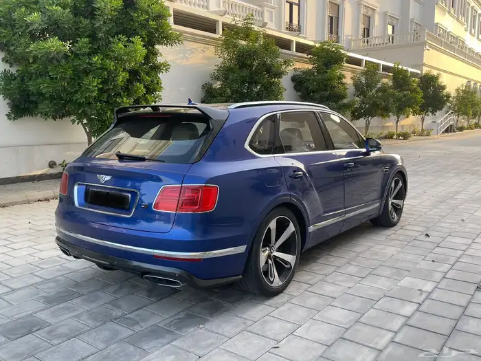 بنتلي بنتياقا 5