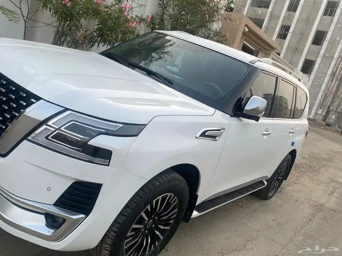 باترول بلاتينيوم فل كامل 2023 ابيض داخلي جملي 1