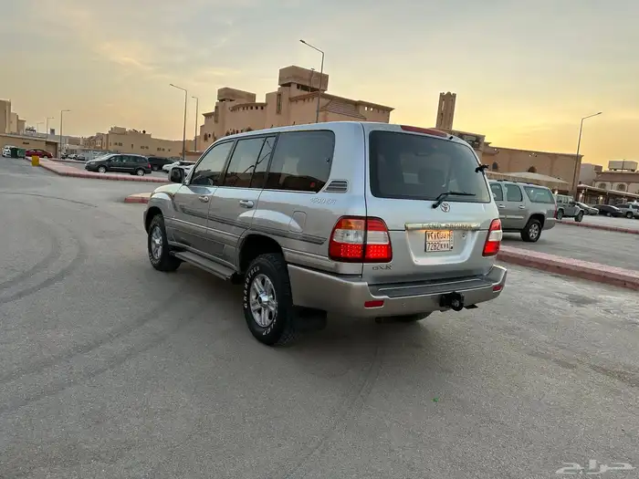 للبيع جي اكس ار 2006 توماتيك نظيف جدا شرط 21