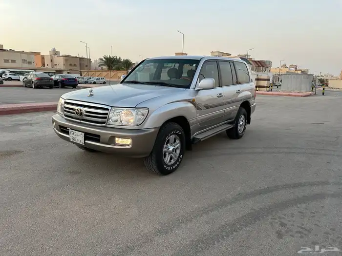 للبيع جي اكس ار 2006 توماتيك نظيف جدا شرط 17