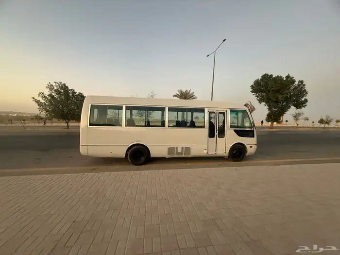باص ميتسوبيشي 2014 3