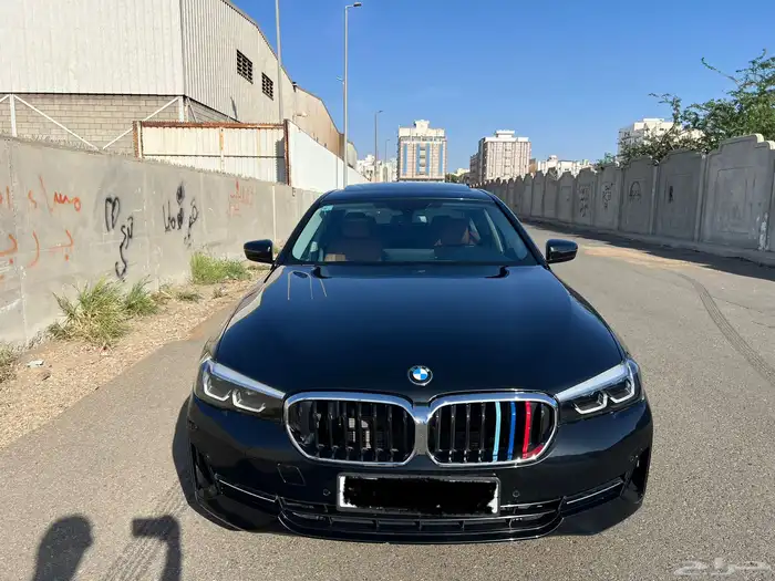 للبيع BMW 520 موديل 2022 1