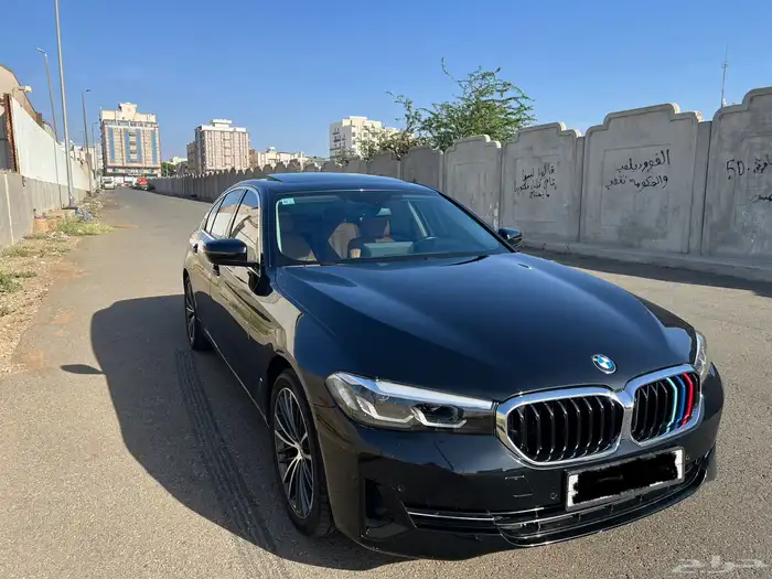للبيع BMW 520 موديل 2022 0