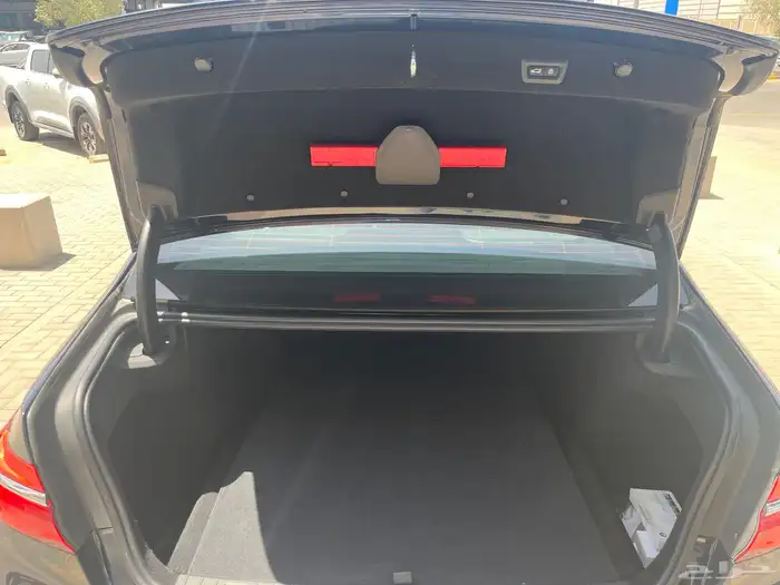 بي ام دبليو 740 الناغي مخزنه 2016 13