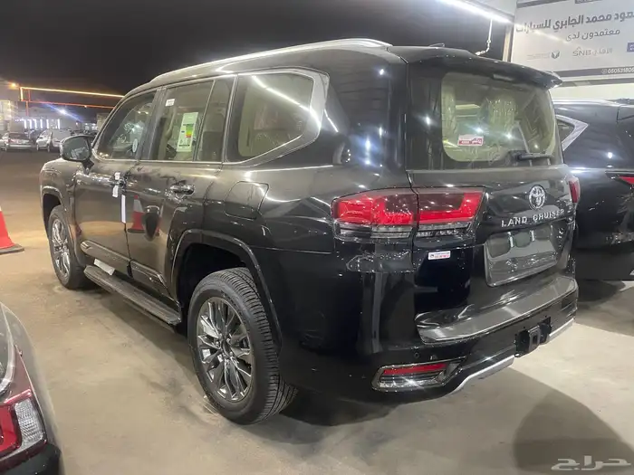 جيب لاندكروزر VXR هايبرد موديل 2025 3
