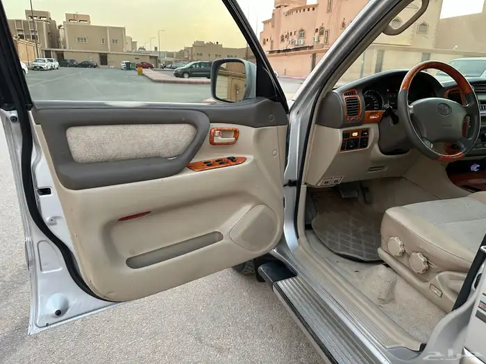 للبيع جي اكس ار 2006 توماتيك نظيف جدا شرط 15