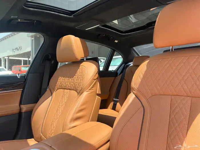 بي ام دبليو 740 الناغي مخزنه 2016 31