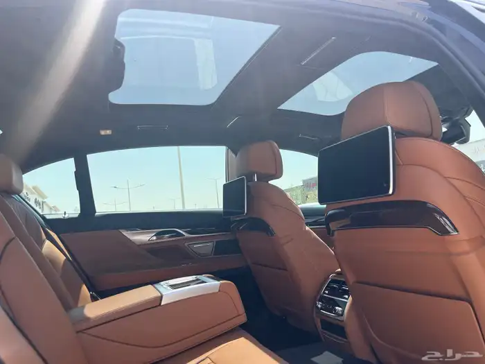 بي ام دبليو 740 الناغي مخزنه 2016 41