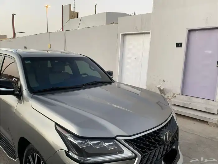 LX570 -2018 4