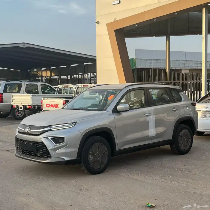 تويوتا اوربان كروز 2025 GL عرض اليوم الوطني 0