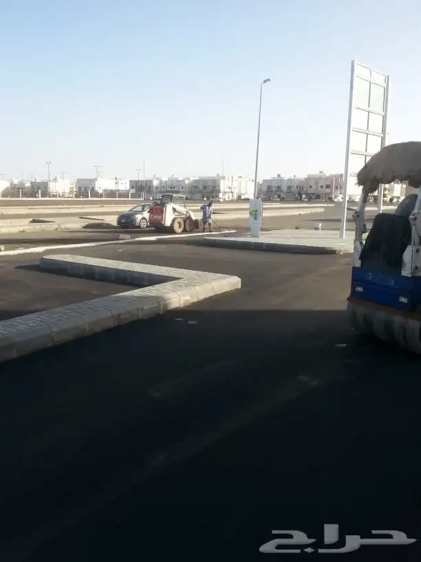 أعمال الإسفلت( قشط   تسليم طبقات  ترنشات   مواقف   طرق ) 1