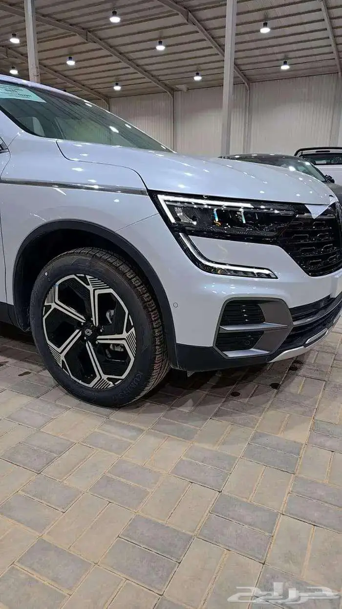 رينو كوليوس فل كامل بلس 2025 3