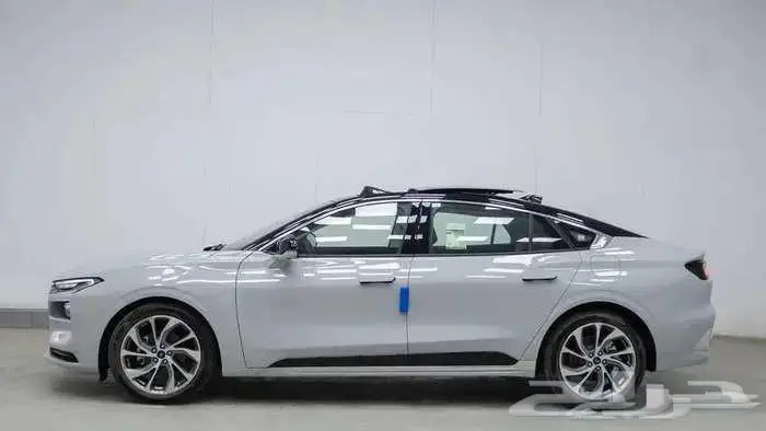 فورد توروس تيتانيوم موديل 2025 - متاح 2026 1