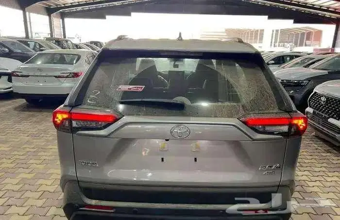 راف فور XLE نص فل 2025 للتقسيط بدون دفعه اولى عملاء البنوك 7