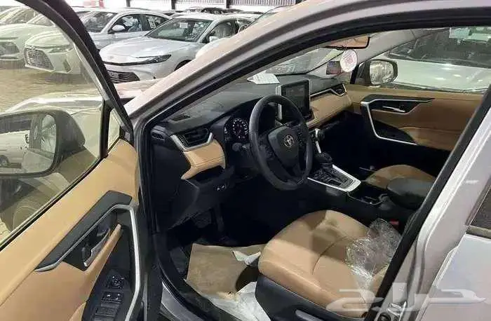 راف فور XLE نص فل 2025 للتقسيط بدون دفعه اولى عملاء البنوك 12
