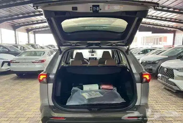 راف فور XLE نص فل 2025 للتقسيط بدون دفعه اولى عملاء البنوك 8
