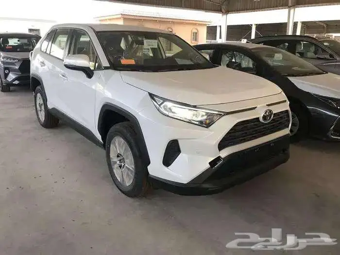 تويوتا راف فور بنزين LE استاندر دبل 2025 2