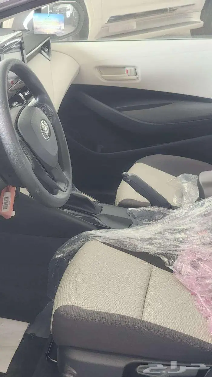 تويوتا كورولا XLI 2.0 طيس بنزين 2025 كاش وأقساااط 10