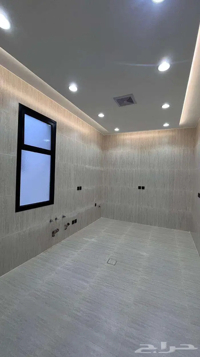 شقق علويه بدرج داخلي للسطح الخاص 6