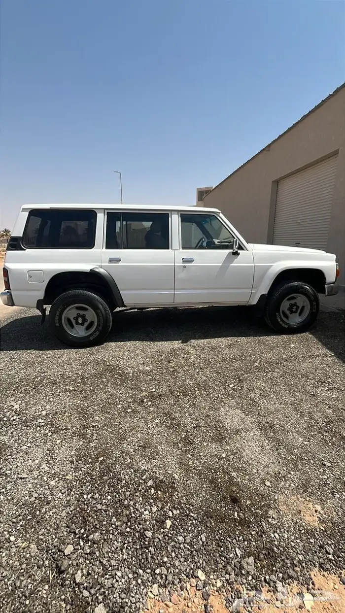 نيسان باترول سوبر سفاري 1988 9