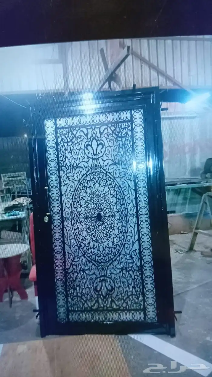 حداد ابواب وشبابيك وهناقر 0