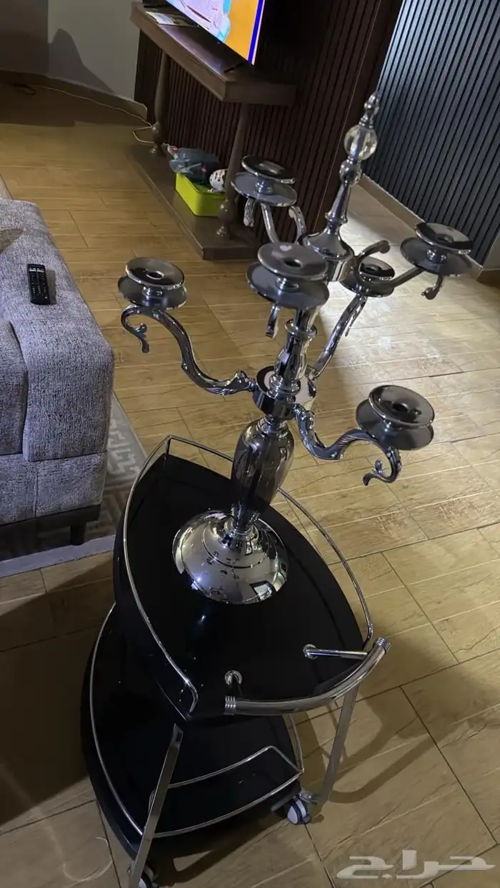 طاولات فخمه للبيع 0