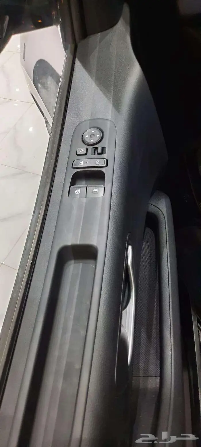 ستاريا 2025 ديزل 2.2 ( 9 راكب) 126.990بالضريبة.أقل سعر 5