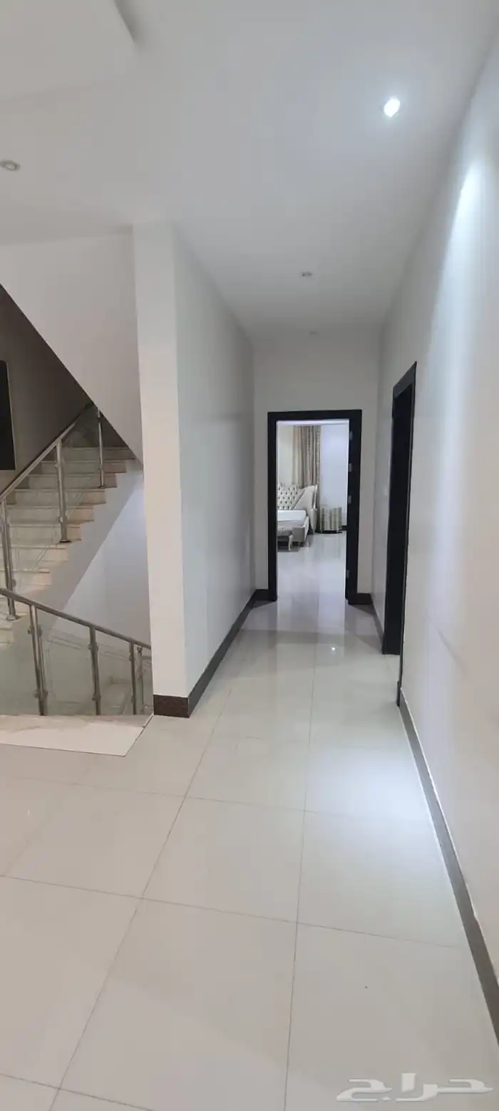 فله ايجار حي الندى ب130الف سنوي 4
