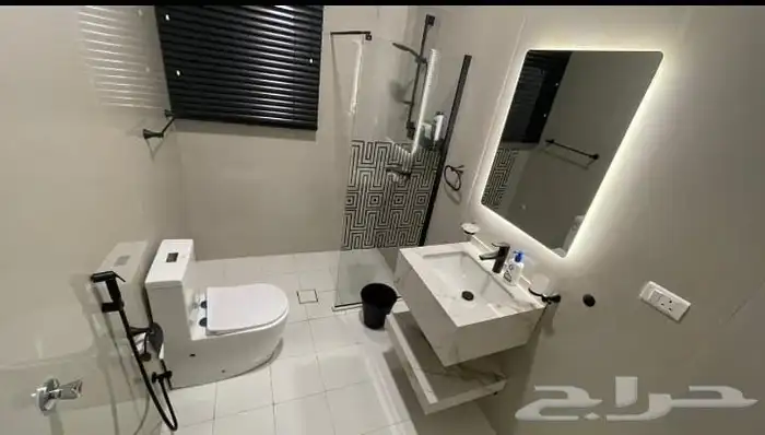 شقة مفروشة فاخرة للايجار الشهري بحي النهضة 0