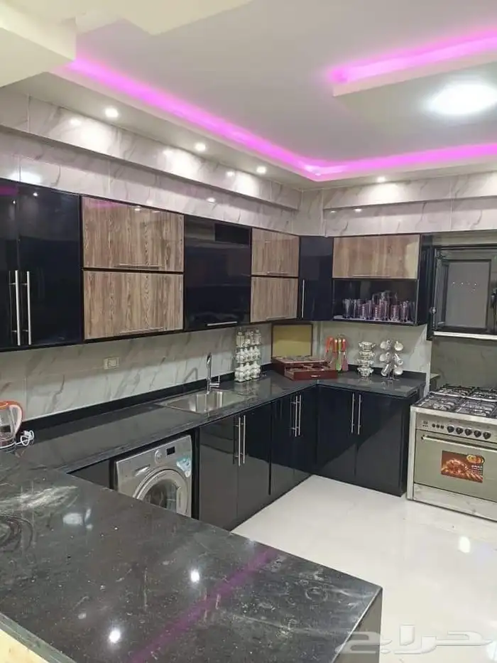 مطبخ وغرفة نوم في عندنا كمان نجار وتركيب ونقل اثار بيت 4