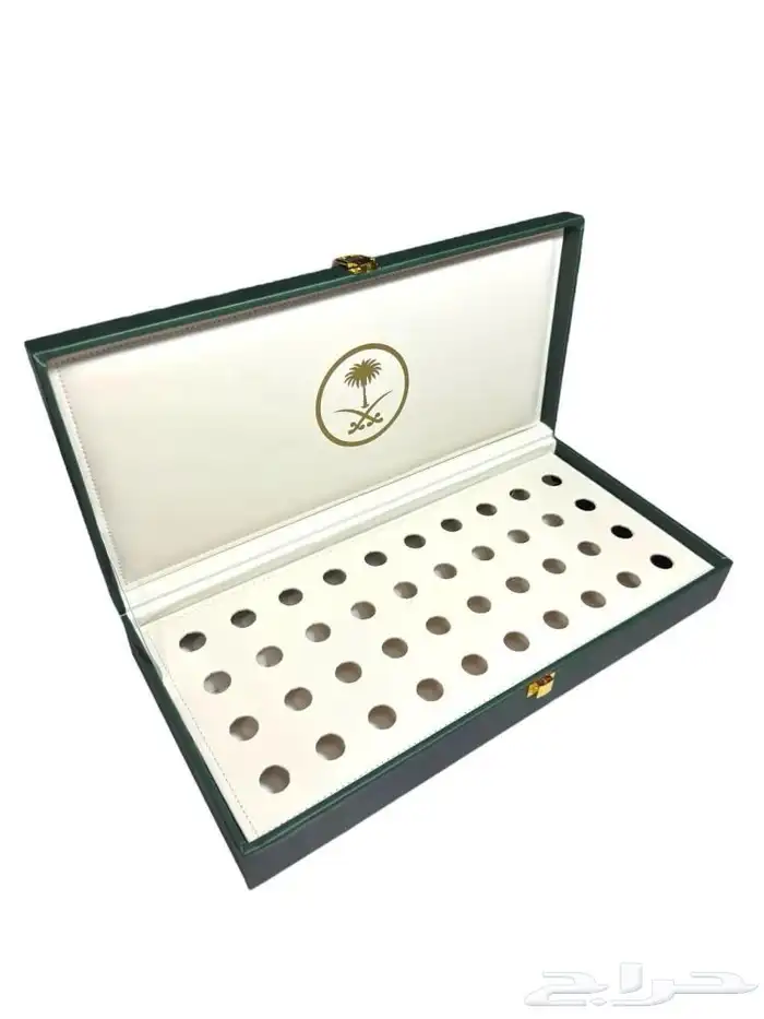 شنطة جلد فاخر لحفظ وتقديم دهن العود 3