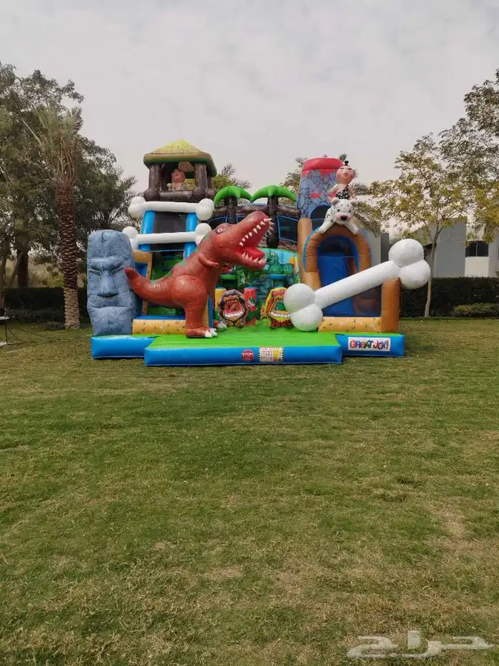 لتأجير العاب الكرنفال والنطيطات الهوائيه 12